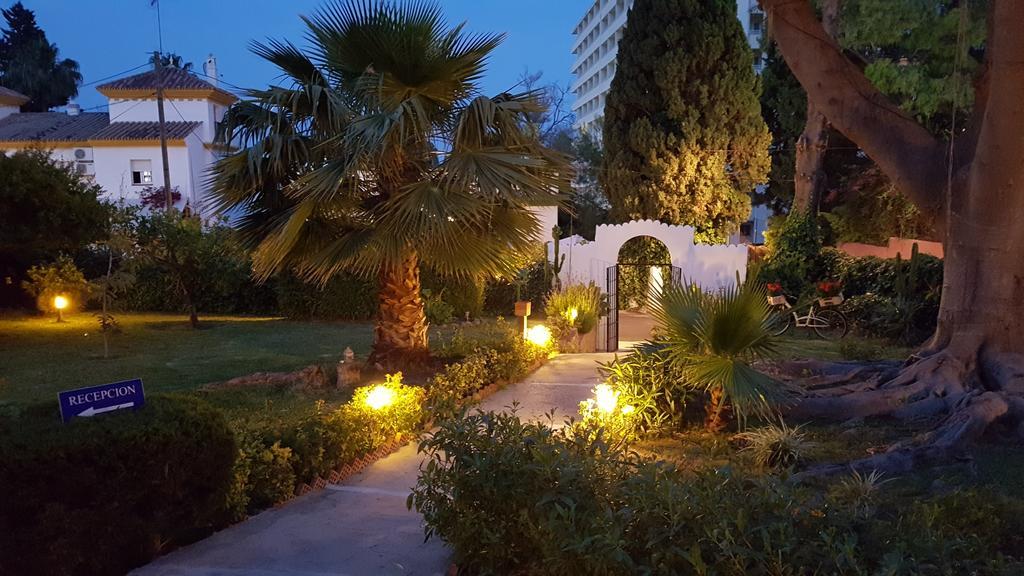 Hostal Boutique Los Geranios Del Pinar Torremolinos Exterior photo