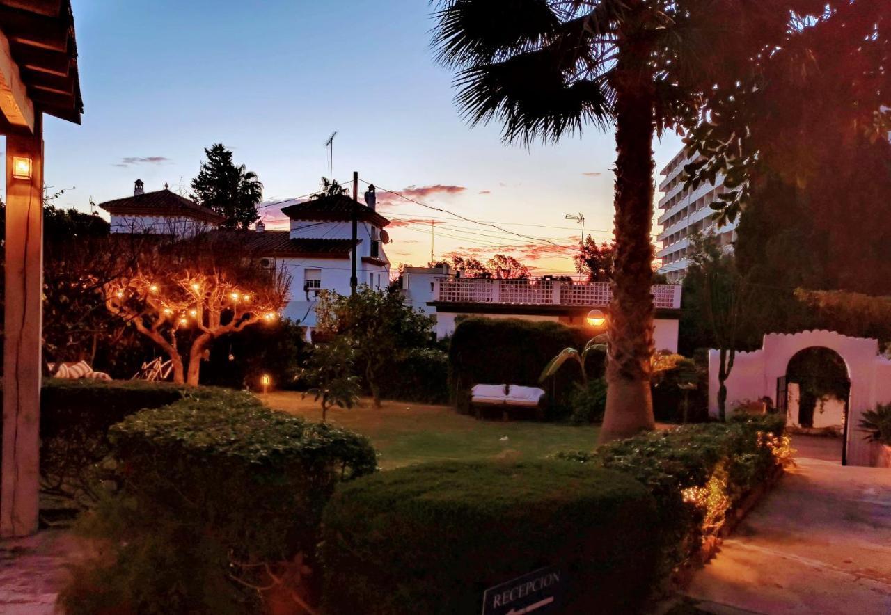Hostal Boutique Los Geranios Del Pinar Torremolinos Exterior photo